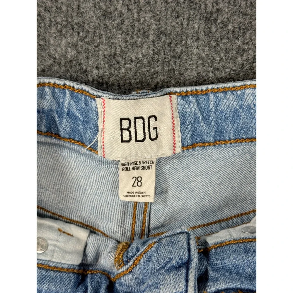 BDG Urban Outfitters High Rise Stretch Roll Hem Denim Shorts 28 Light Wash Y2K